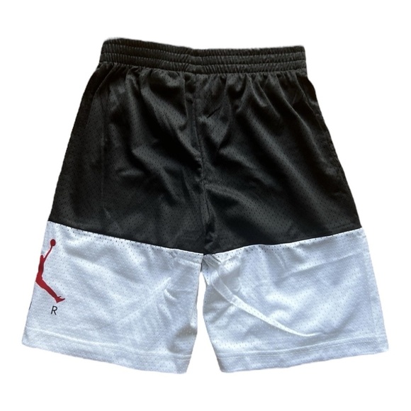 Nike Jordan Black/White Mesh Athletic Basketball Shorts Boys Size Medium NWT Y2K - Picture 4 of 10
